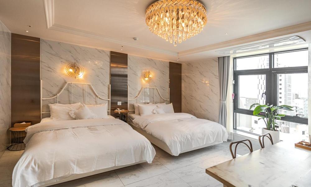 Daegu February Hotel Dongseongro מראה חיצוני תמונה