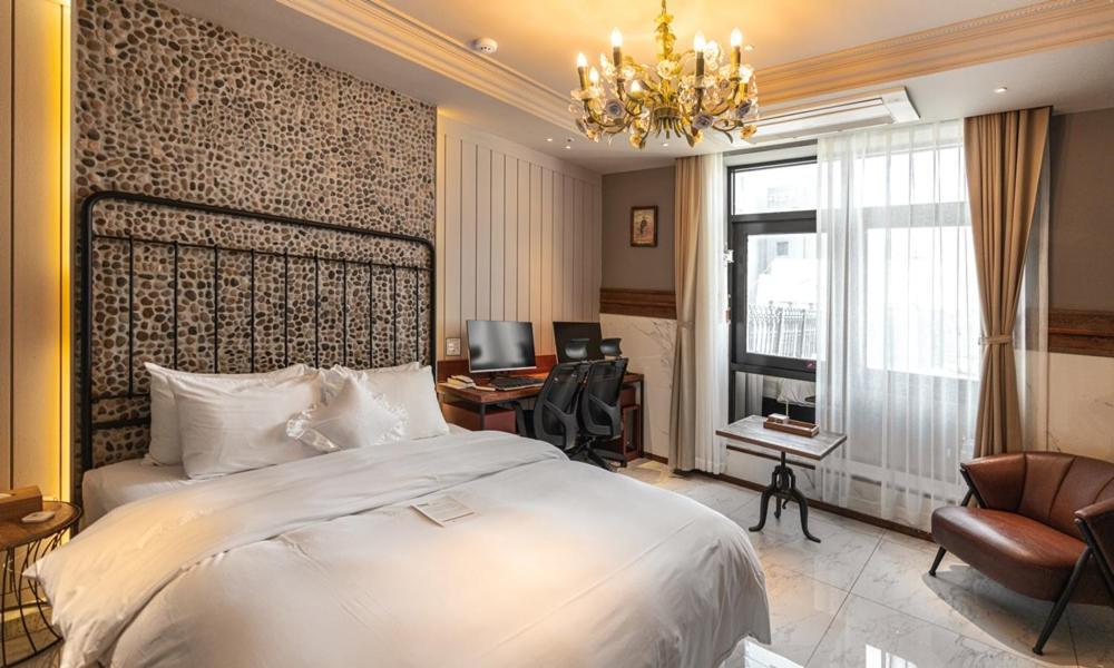 Daegu February Hotel Dongseongro מראה חיצוני תמונה